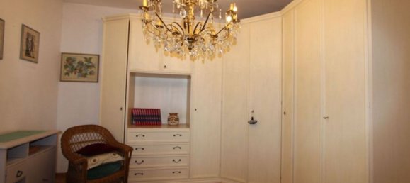 5-salle Appartement à Montepulciano, Italy No. 78379 12