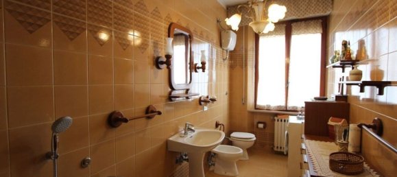 5-salle Appartement à Montepulciano, Italy No. 78379 15