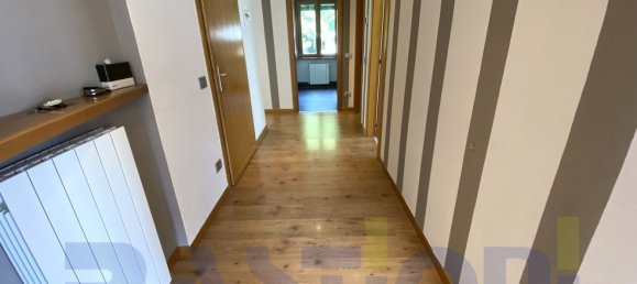 4-Zimmer Wohnung in Cerete, Italy, Nr. 273116 2