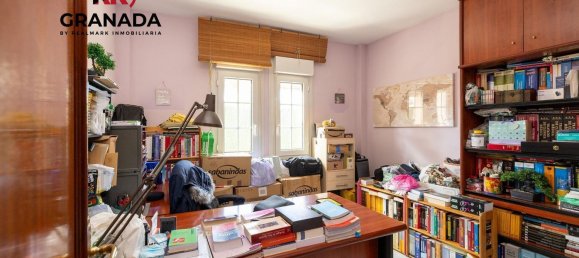 Casa de 4 dormitorios en Cúllar Vega, Spain No. 26269 22