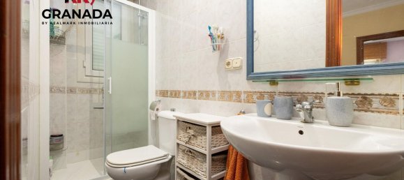 Casa de 4 dormitorios en Cúllar Vega, Spain No. 26269 23