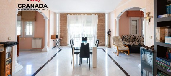 Casa de 4 dormitorios en Cúllar Vega, Spain No. 26269 3