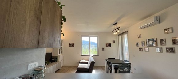 5 rooms House in Follo, Italy No. 263411 11