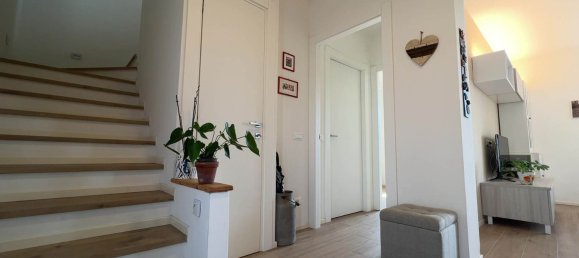 5 rooms House in Follo, Italy No. 263411 19
