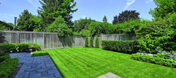 4 bedrooms House in Burlington, Canada No. 552 10