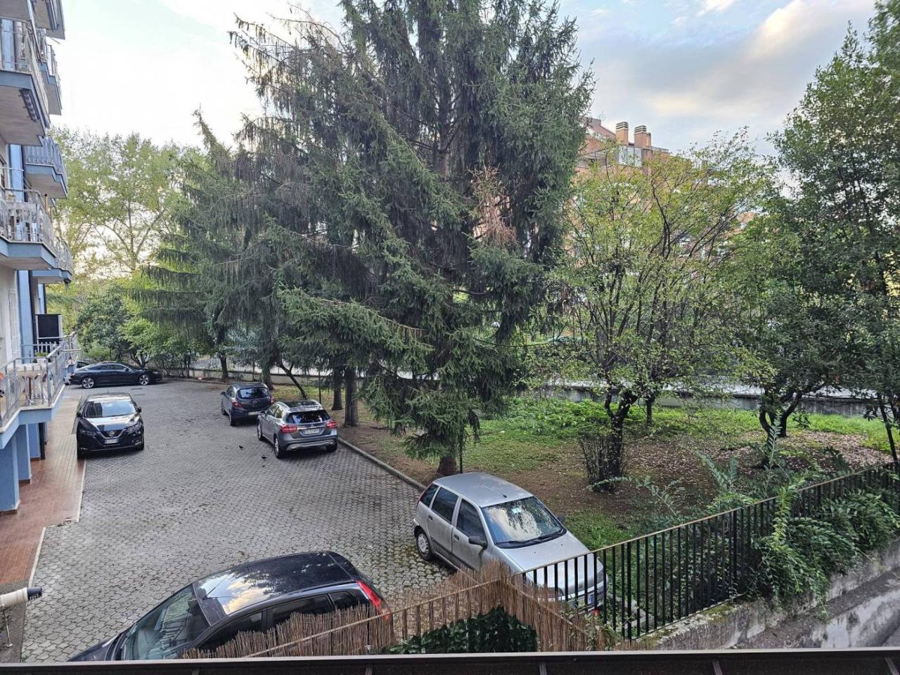 Квартира с 6 комнатами в Фрозиноне, Италия № 166446