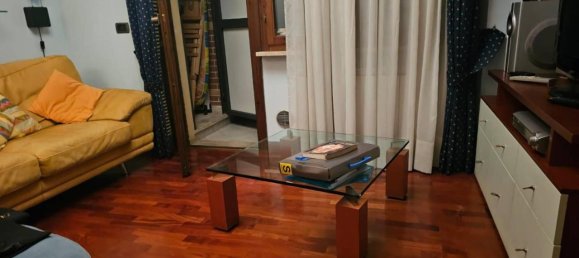 Квартира с 6 комнатами в Фрозиноне, Италия № 166446 23