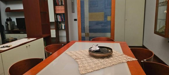 Квартира с 6 комнатами в Фрозиноне, Италия № 166446 2