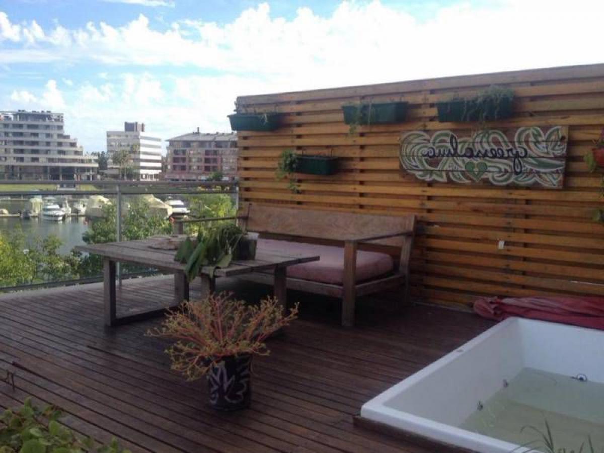 2 bedrooms Apartment in Tigre, Argentina No. 11328