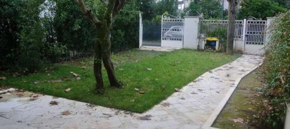 6 rooms Villa in Forte dei Marmi, Italy No. 129543 9