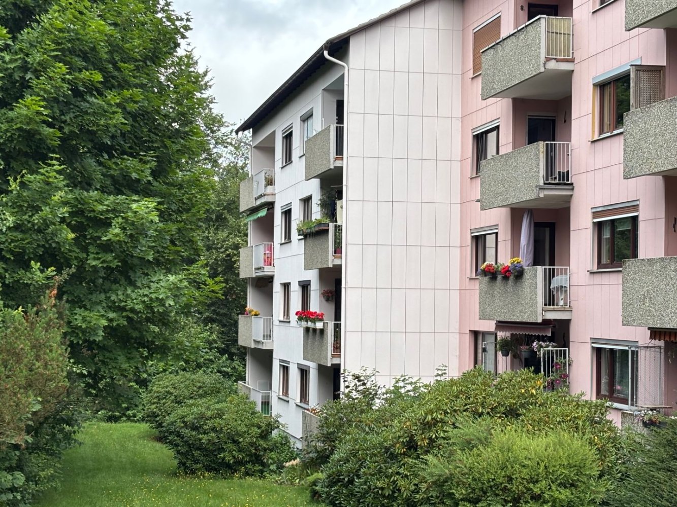 3 rooms Apartment in Hof, Germany No. 227384