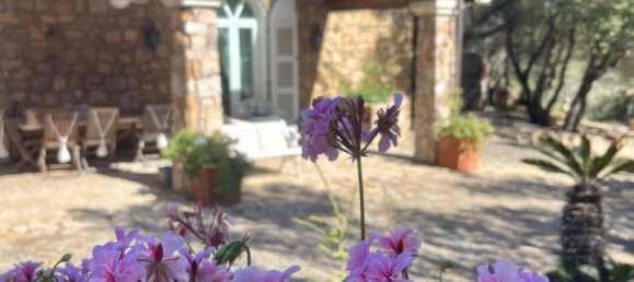 Вилла с 5 комнатами в Ольбия, Италия № 233876 4