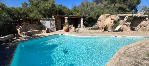 Вилла с 5 комнатами в Ольбия, Италия № 233876 35