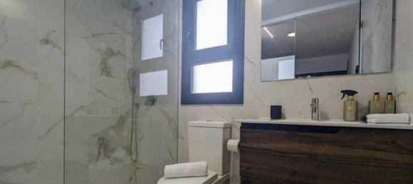 Пентхаус с 2 спальнями в Аликанте, Испания № 176245 16