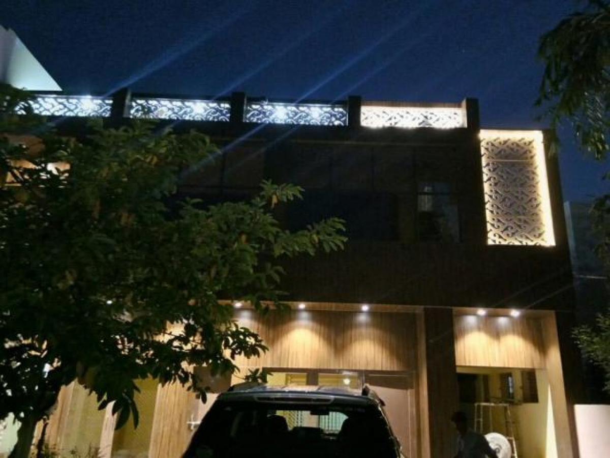 Casa de 2 dormitorios en Lucknow, India No. 24217