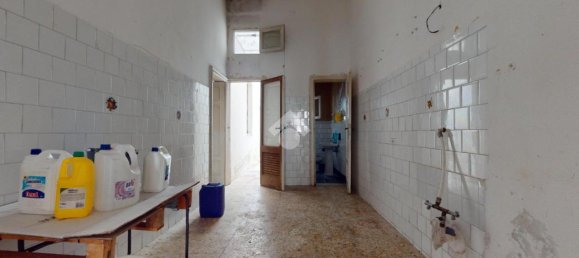 3-salle Maison à Francavilla Fontana, Italy No. 18722 9