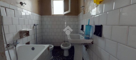 3-salle Maison à Francavilla Fontana, Italy No. 18722 11