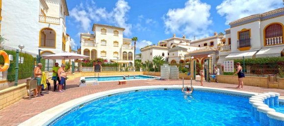 3 Schlafzimmer Doppelhaus in Torrevieja, Spain, Nr. 188029 24