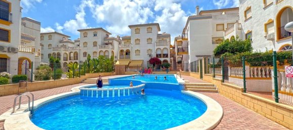 3 Schlafzimmer Doppelhaus in Torrevieja, Spain, Nr. 188029 7