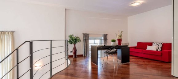 5 غرف نوم شقة في Turin, Italy رقم 327687 6