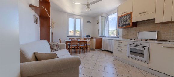 Apartamento T2 em Cogorno, Italy N.º 327478 2