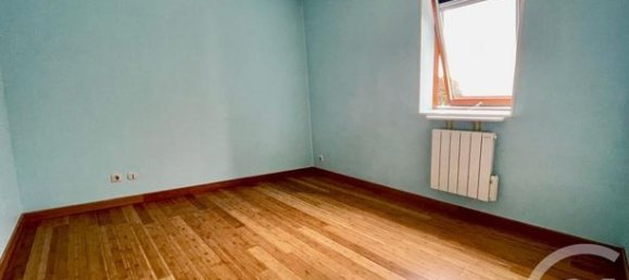 1 bedroom Apartment in Pontoise, France No. 307620 6