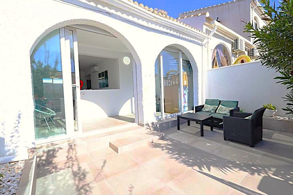 2 غرف نوم بنغالو في Ciudad Quesada, Spain رقم 205523