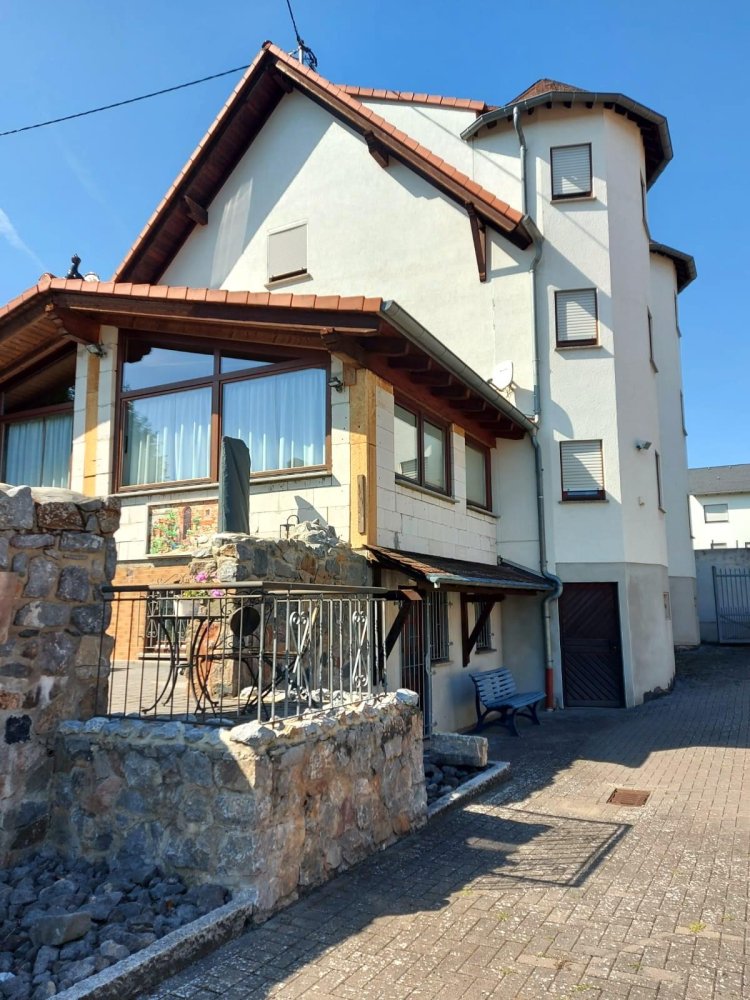 Adosado de 7 habitaciónes en Westerwaldkreis, Germany No. 221423