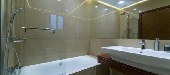 4 bedrooms Apartment in Limassol, Cyprus No. 12538 14