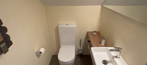 5 rooms House in Hersfeld-Rotenburg, Germany No. 172914 15