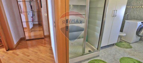 2 bedrooms Apartment in Baranzate, Italy No. 310501 11