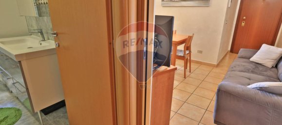 2 bedrooms Apartment in Baranzate, Italy No. 310501 9