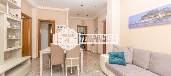 3 Schlafzimmer Wohnung in Rome, Italy, Nr. 357025 9