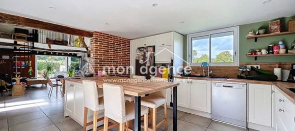 3 bedrooms Castles in Buchy, France No. 359954 7