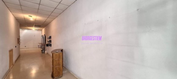 Imóvel comercial em Badalona, Spain 150 m² N.º 112462 2