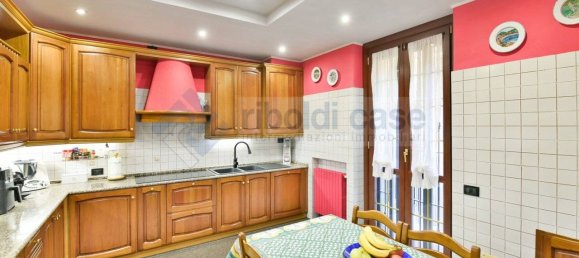 Apartamento T2 em Cesano Maderno, Italy N.º 163417 19