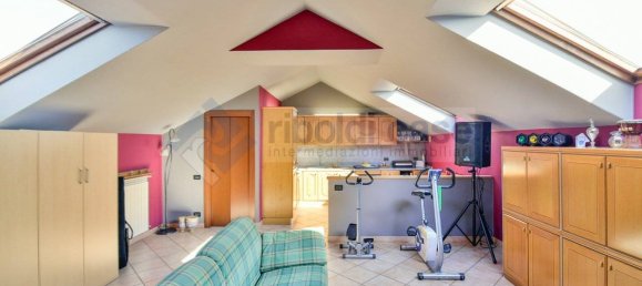 Apartamento T2 em Cesano Maderno, Italy N.º 163417 25