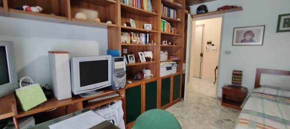 Apartamento de 3 dormitorios en Catania, Italy No. 275012 13