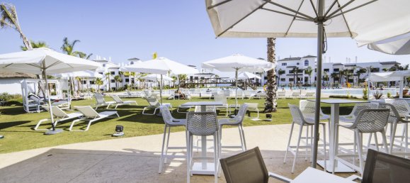 3 bedrooms Apartment in Estepona, Spain No. 4573 3