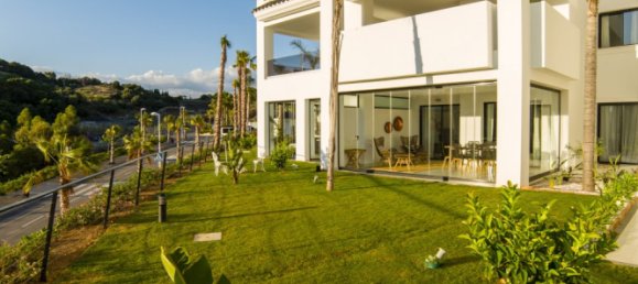 3 bedrooms Apartment in Estepona, Spain No. 4573 18