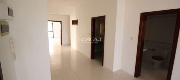 4 غرف نوم شقة في Sliema, Malta رقم 8544 15