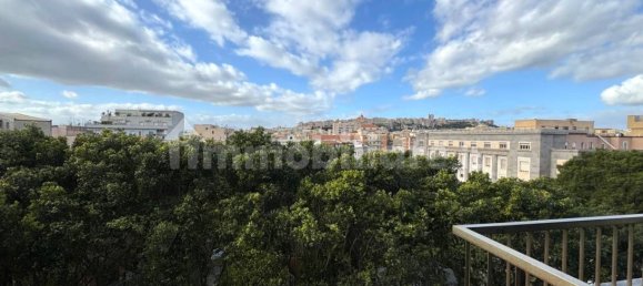 4 Schlafzimmer Wohnung in Cagliari, Italy, Nr. 216435 4