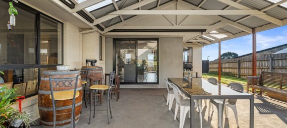 4 bedrooms House in Leongatha, Australia No. 599 22