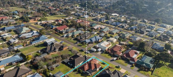 4 bedrooms House in Leongatha, Australia No. 599 29