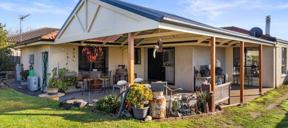 4 bedrooms House in Leongatha, Australia No. 599 20