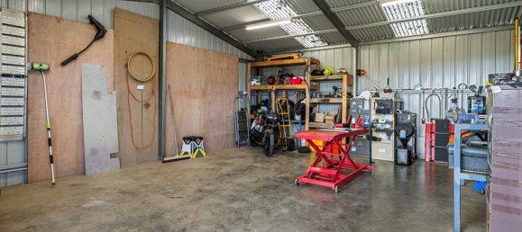 4 bedrooms House in Leongatha, Australia No. 599 24