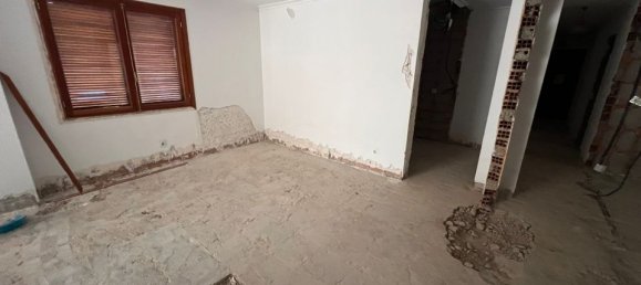 Apartamento de 3 dormitorios en Torrevieja, Spain No. 181454 7