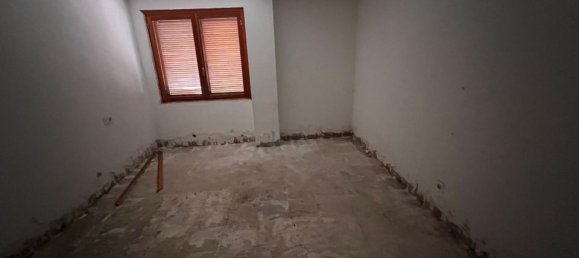 Apartamento de 3 dormitorios en Torrevieja, Spain No. 181454 9