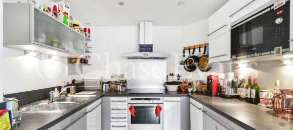 1 bedroom Apartment in Docklands, United Kingdom No. 4367 2