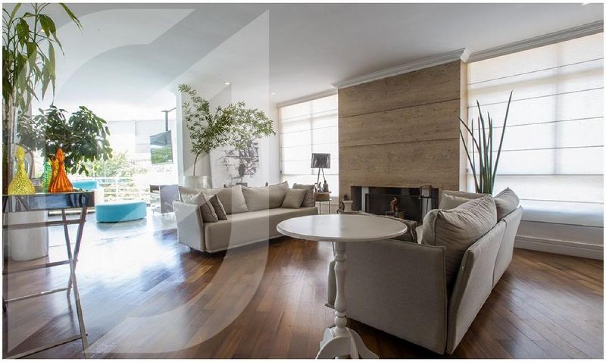 Apartamento de 3 dormitorios en Sao Paulo, Brazil No. 567769